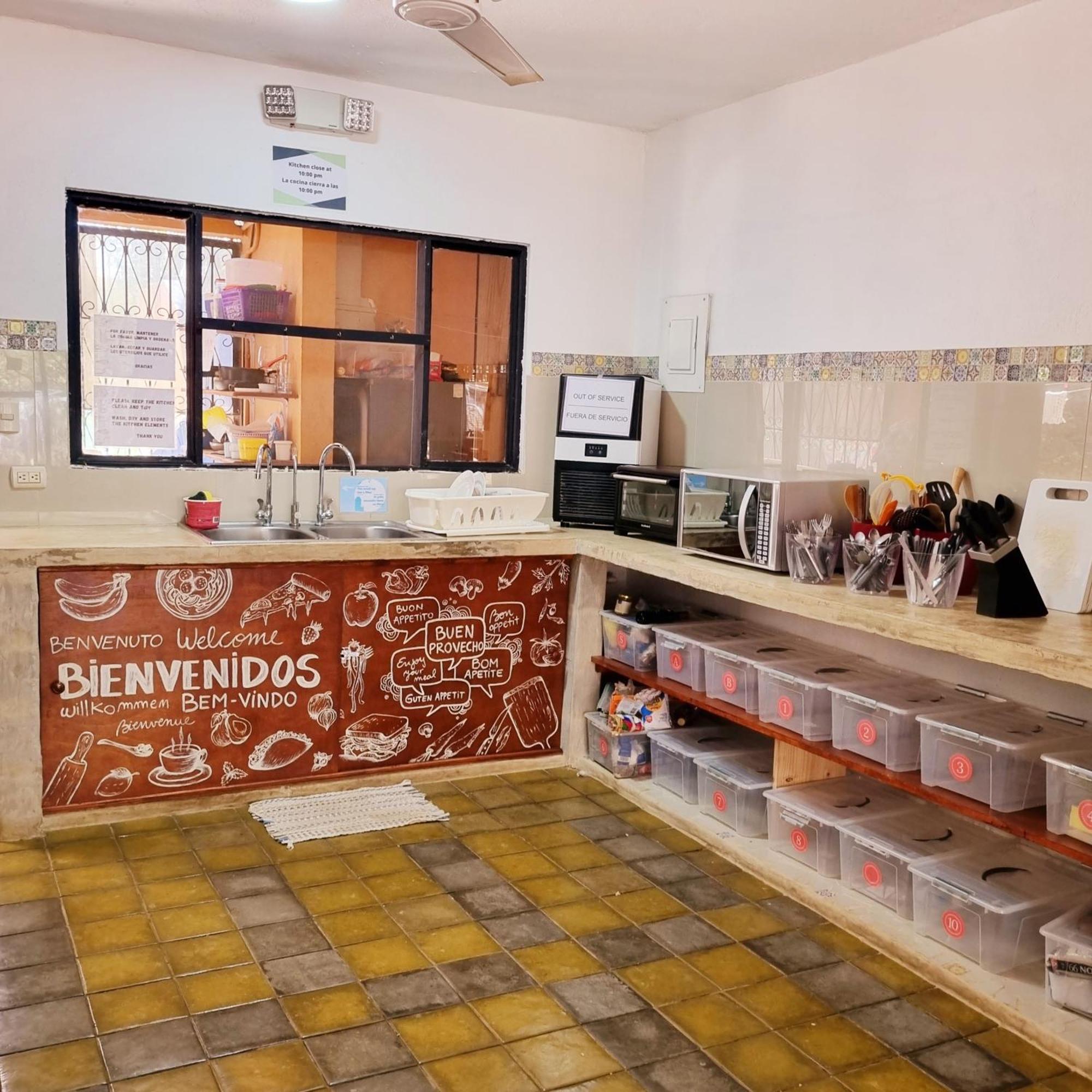 Casa Pura Vida Surf Hostel - Tamarindo Costa Rica المظهر الخارجي الصورة