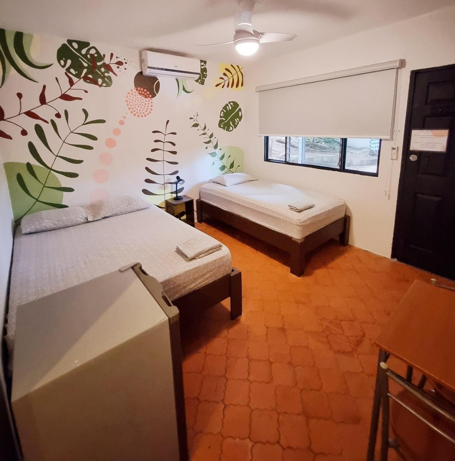 Casa Pura Vida Surf Hostel - Tamarindo Costa Rica المظهر الخارجي الصورة