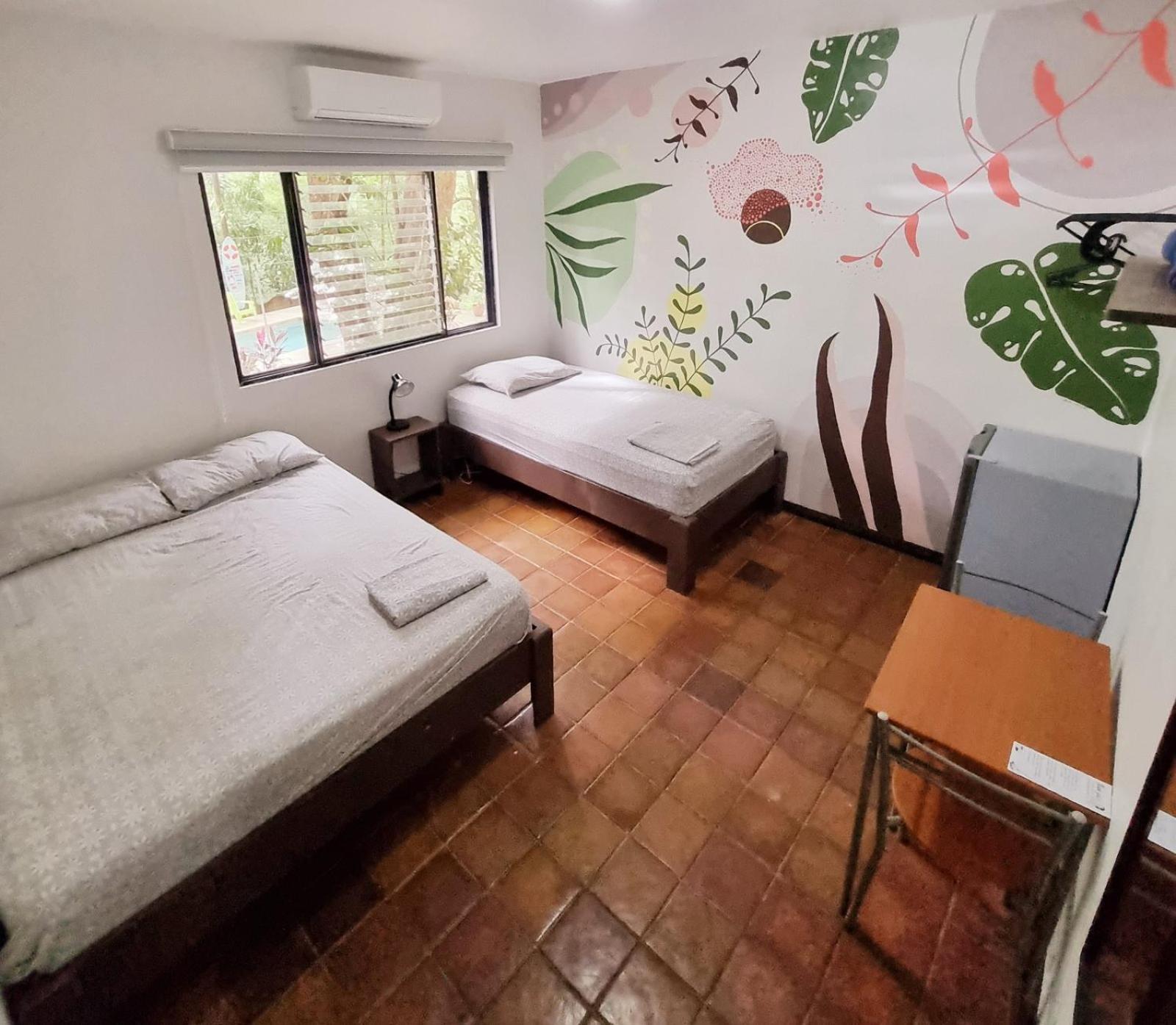 Casa Pura Vida Surf Hostel - Tamarindo Costa Rica المظهر الخارجي الصورة