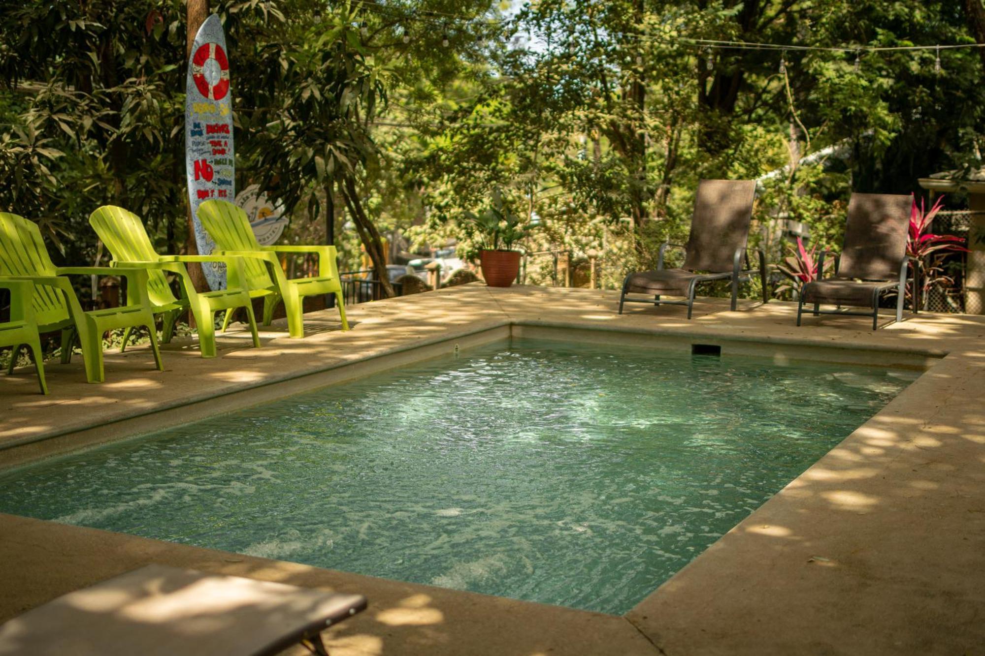 Casa Pura Vida Surf Hostel - Tamarindo Costa Rica المظهر الخارجي الصورة