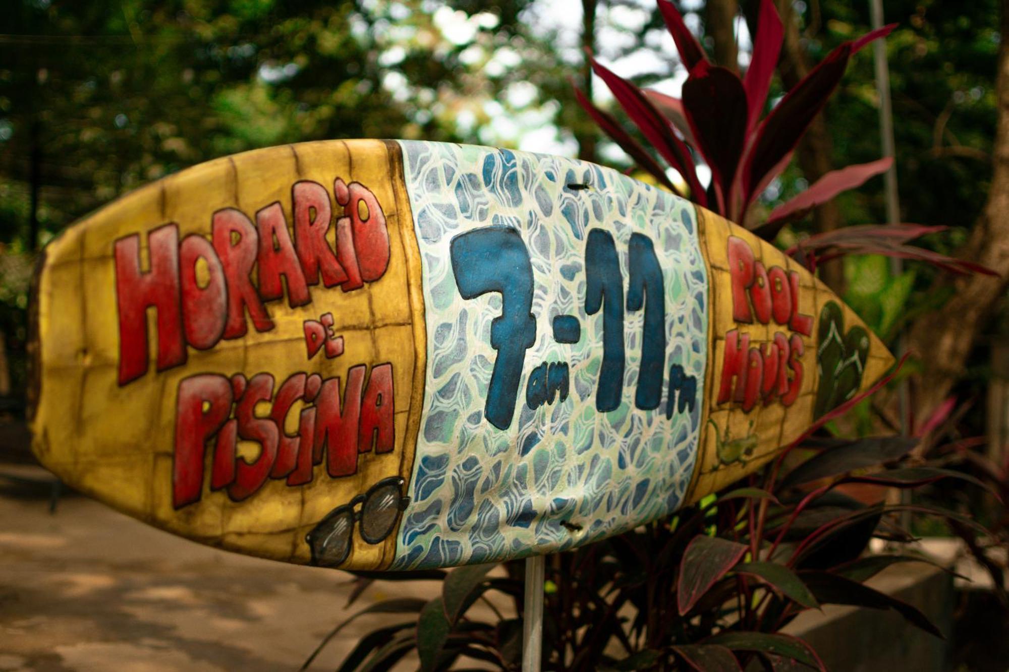 Casa Pura Vida Surf Hostel - Tamarindo Costa Rica المظهر الخارجي الصورة