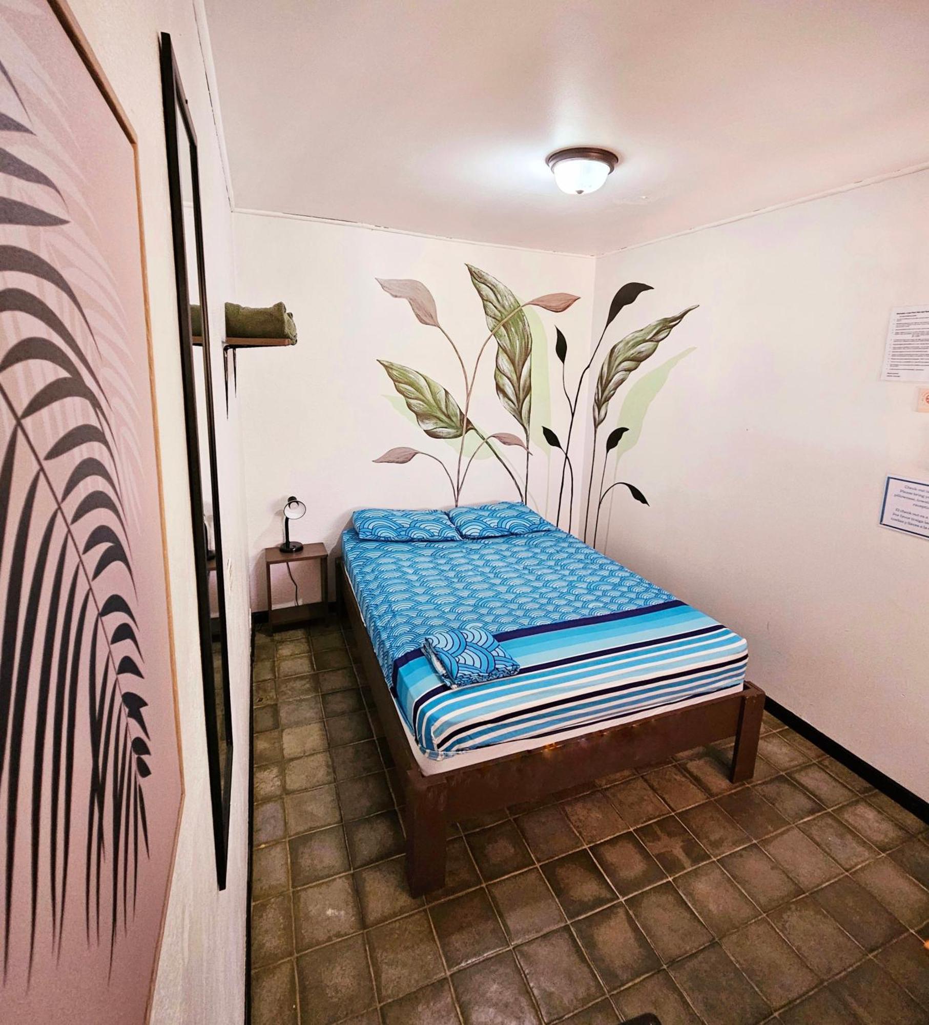 Casa Pura Vida Surf Hostel - Tamarindo Costa Rica المظهر الخارجي الصورة